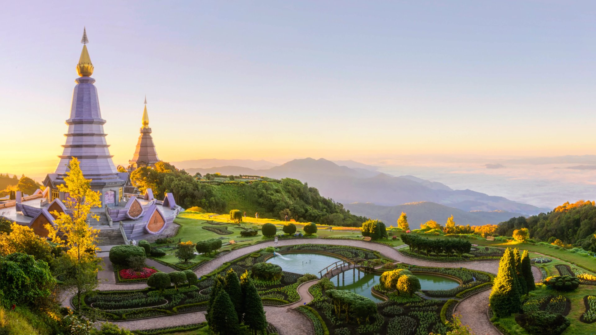 Chiang Mai Temple City Tour Meetup – 3.5 Hours of Sacred Exploration (Doi Suthep, Suan Dok & Chedi L
