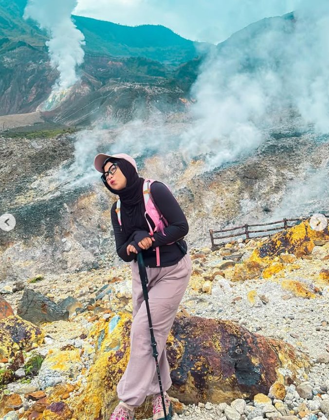 Jelajah Gunung Papandayan: Pesona Kawah Vulkanik dan Padang Edelweiss Tegal Alun - 5