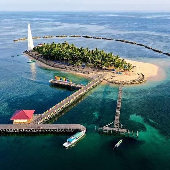 Pantai Berbas ( Beras Basah ) 