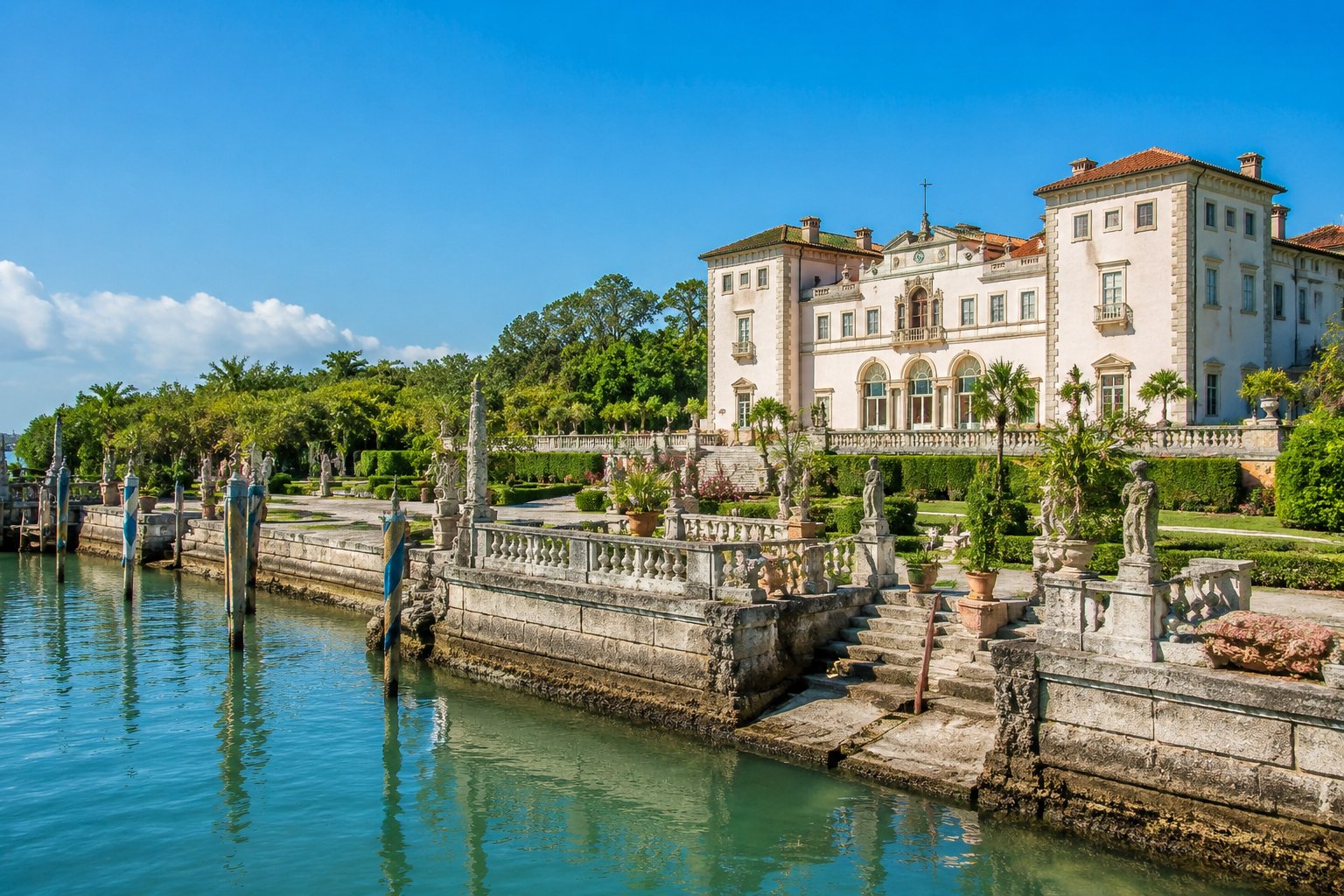 Vizcaya Museum and Gardens, Miami/USA: A Quiet Journey Through Timeless Elegance by the Biscayne Bay